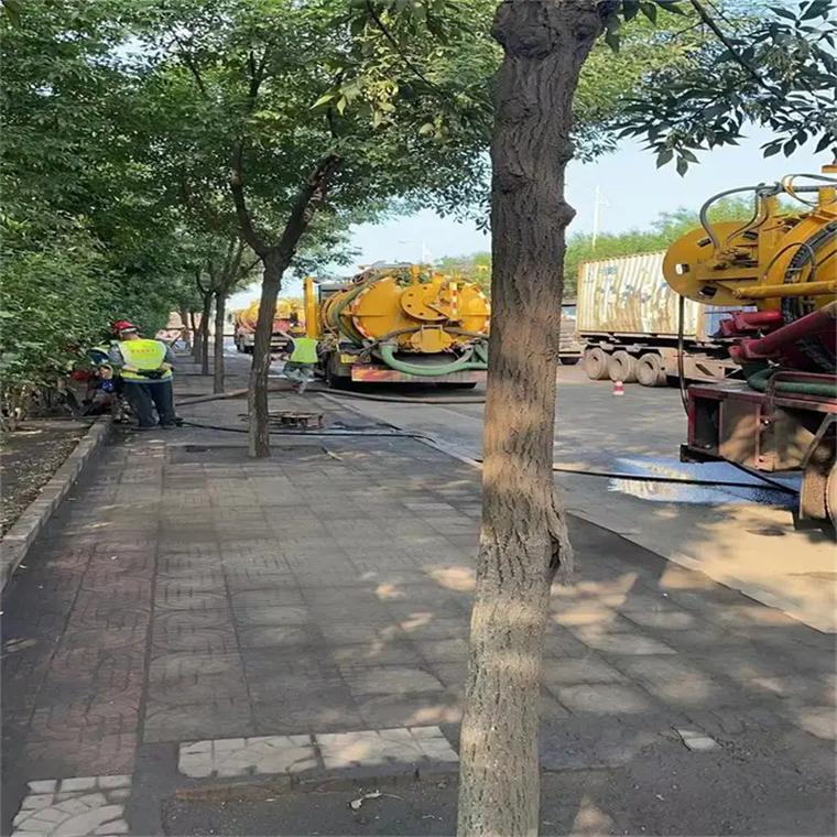 成都化粪池清理 城市运行中的“隐形守卫者”