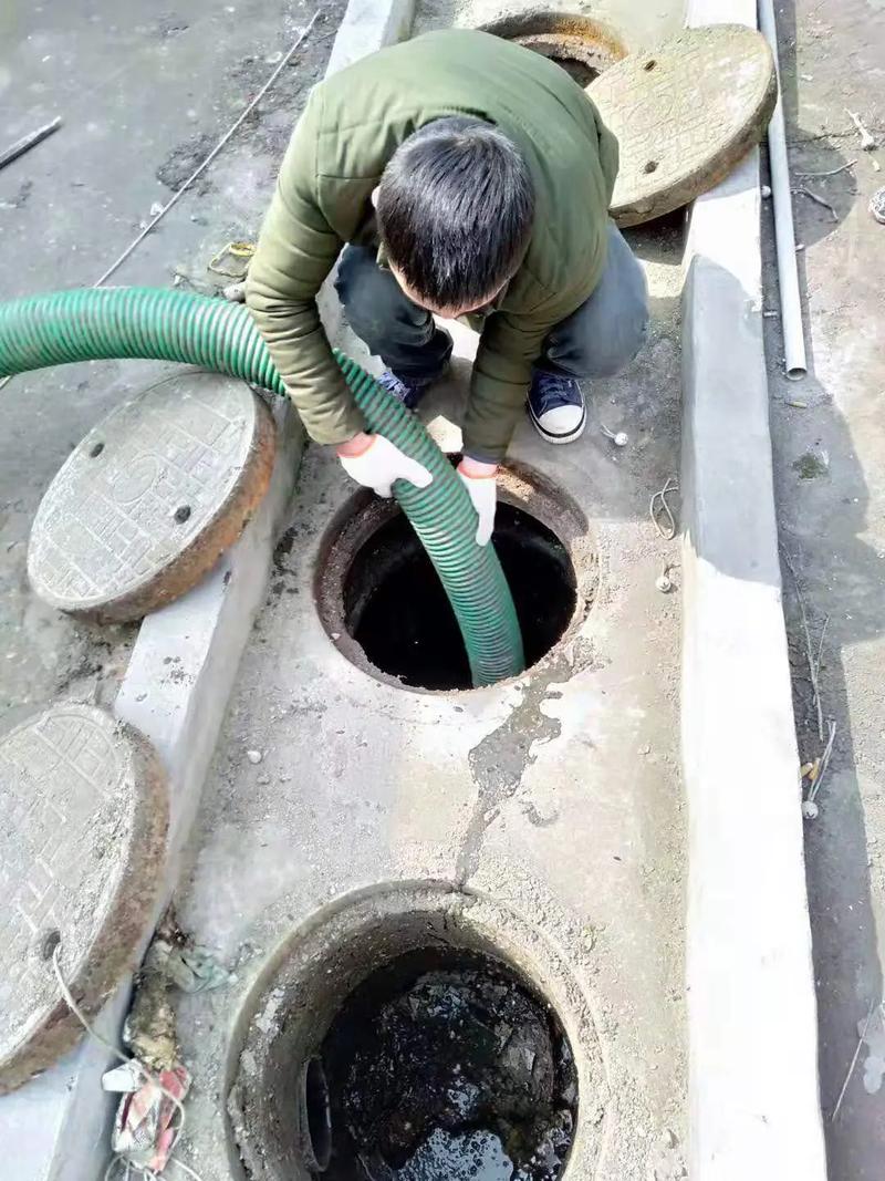 杭州市专业清理化粪池服务指南 抽粪、管道疏通与清淤全解析
